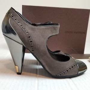 LOUIS VUITTON Gray Suede Maryjane Heels